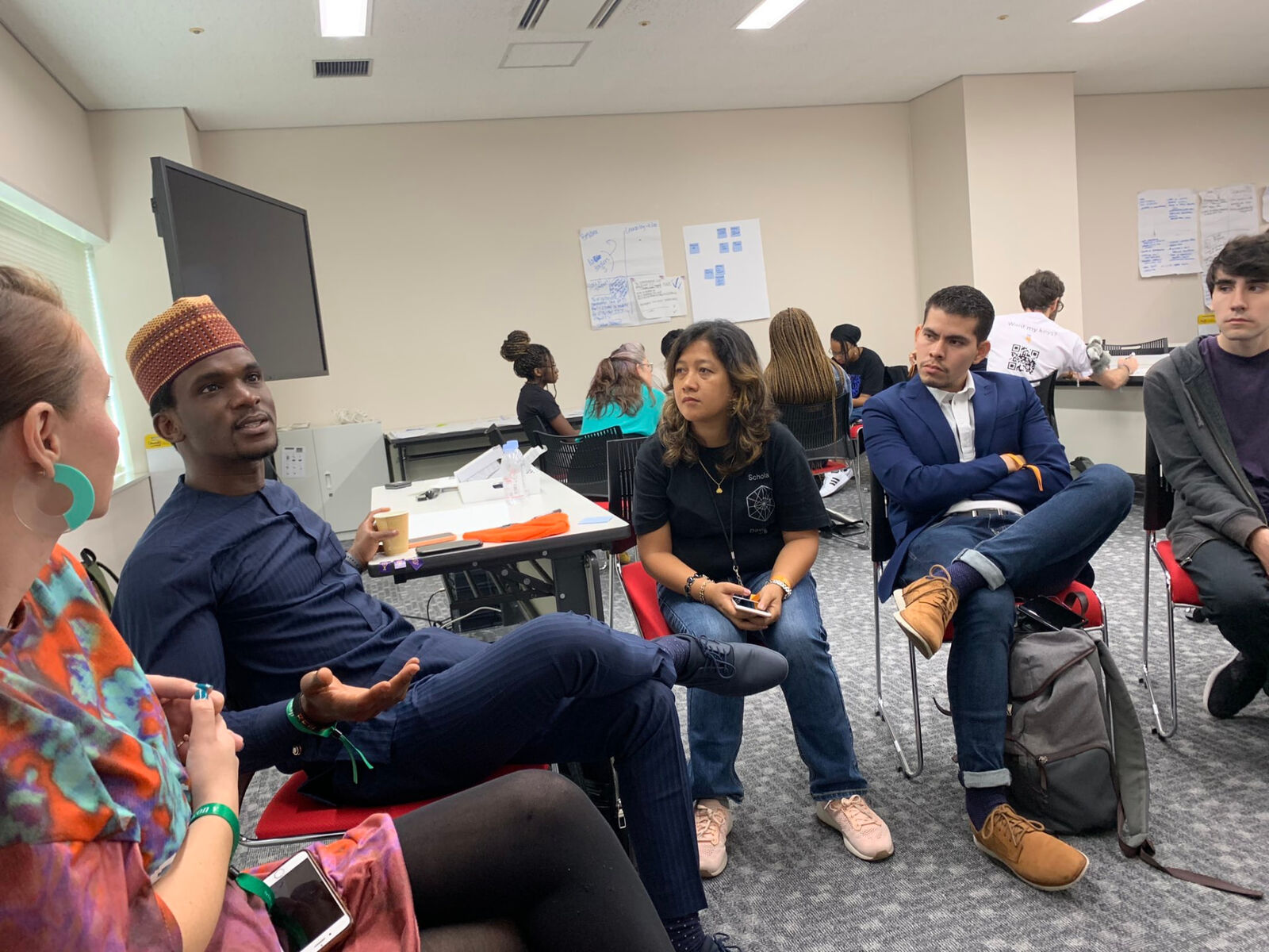Small-group learning at Devcon 5, Osaka.