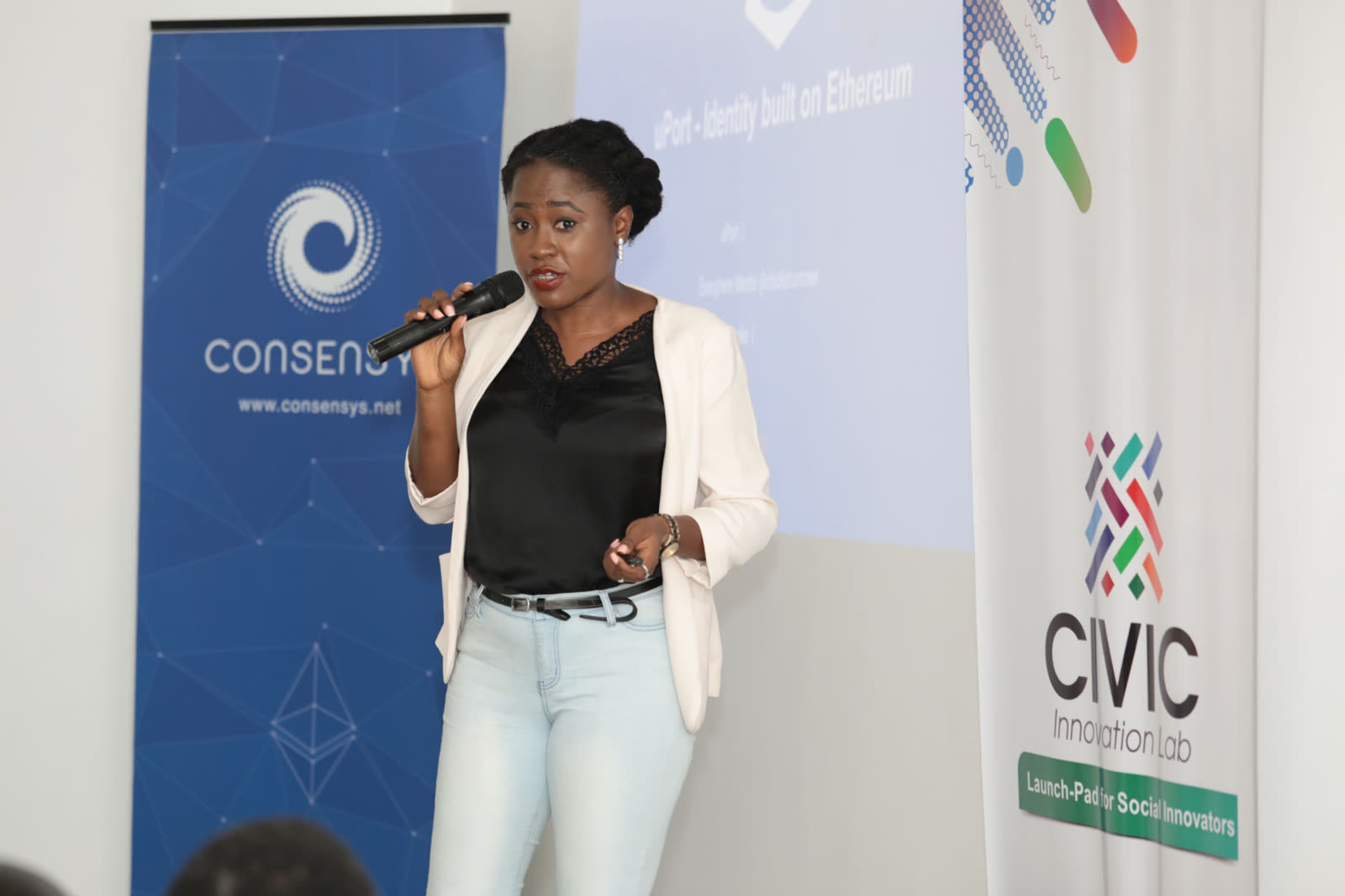 EthAbuja — uPort — identity built on Ethereum, presented at Civic Innovation Lab.