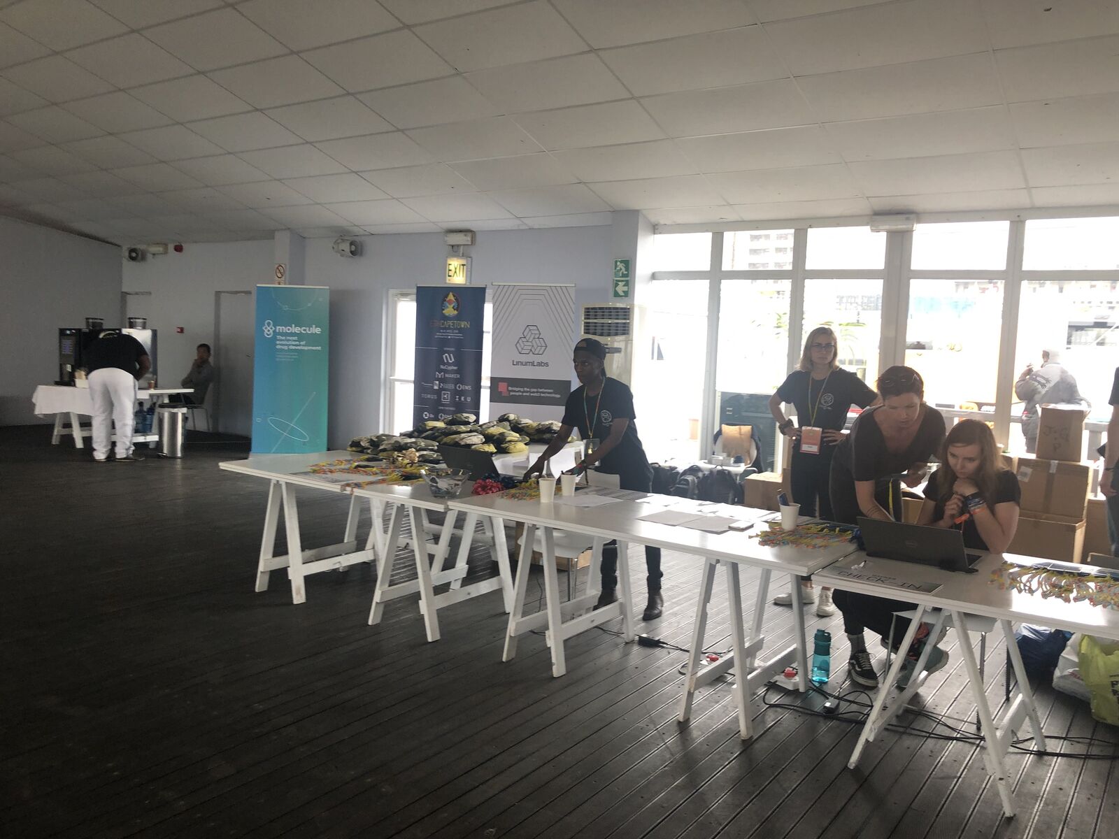 Builders and mentors at work at ETHCapeTown.